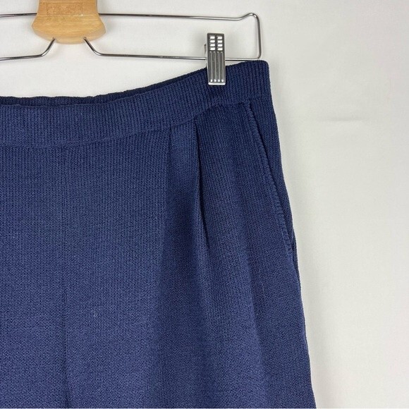 St John Basics knit pleated pants - Picture 2 of 11